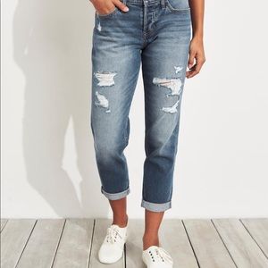 Hollister Boyfriend Jeans